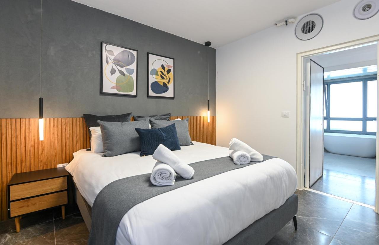 Yalarent C Kinneret Hotel Apartments Migdal Exteriör bild