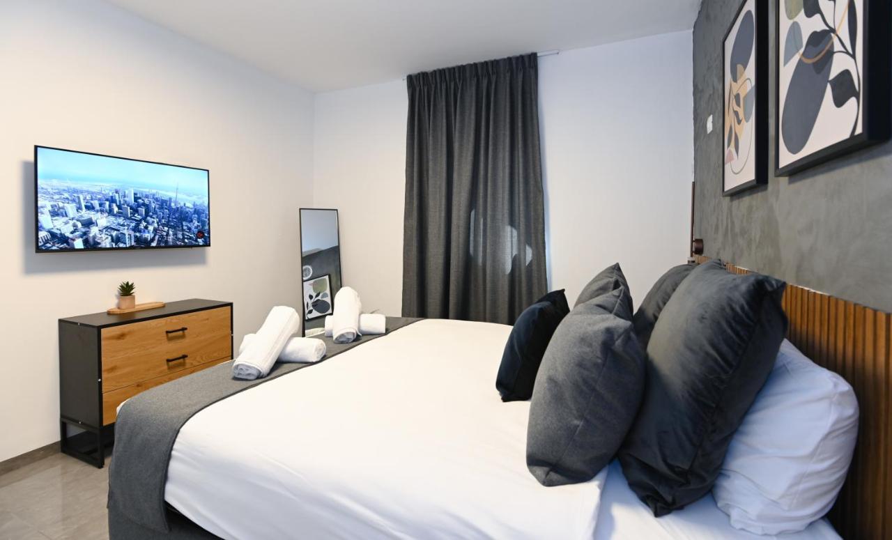 Yalarent C Kinneret Hotel Apartments Migdal Exteriör bild