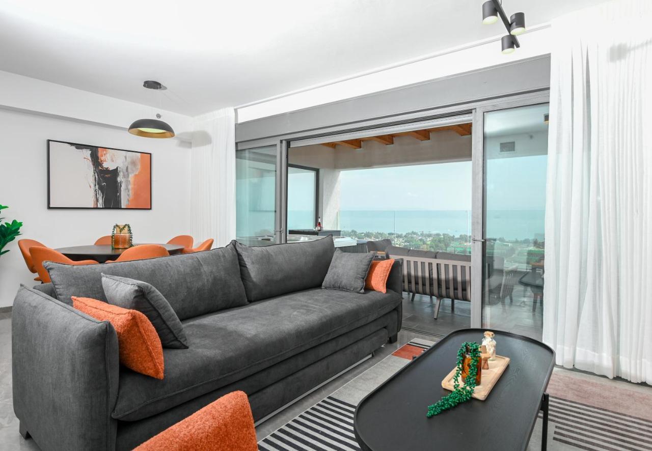 Yalarent C Kinneret Hotel Apartments Migdal Exteriör bild
