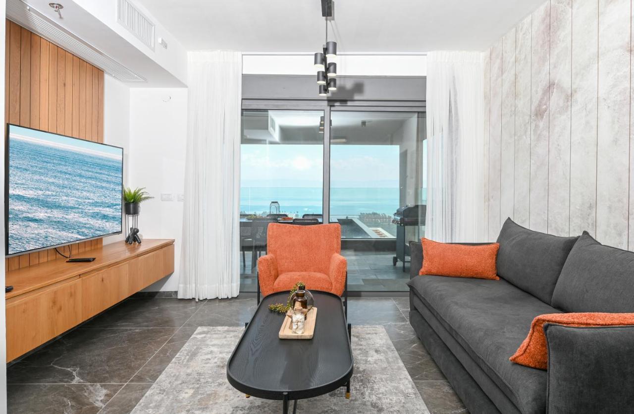 Yalarent C Kinneret Hotel Apartments Migdal Exteriör bild