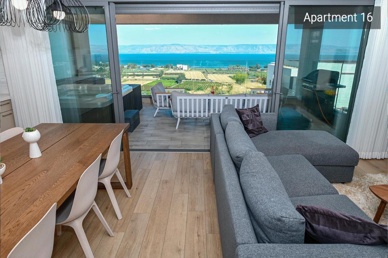 Yalarent C Kinneret Hotel Apartments Migdal Exteriör bild
