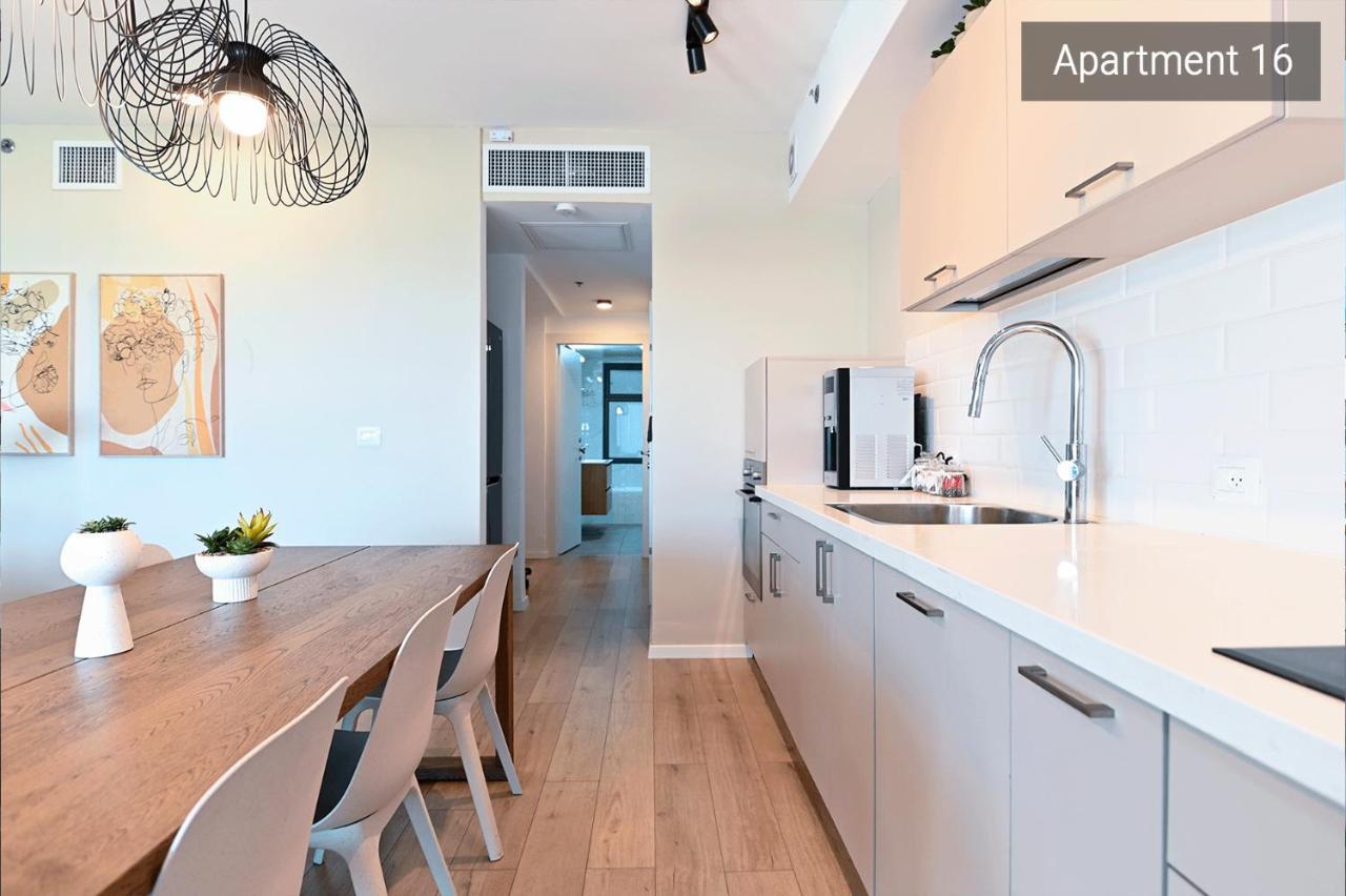 Yalarent C Kinneret Hotel Apartments Migdal Exteriör bild