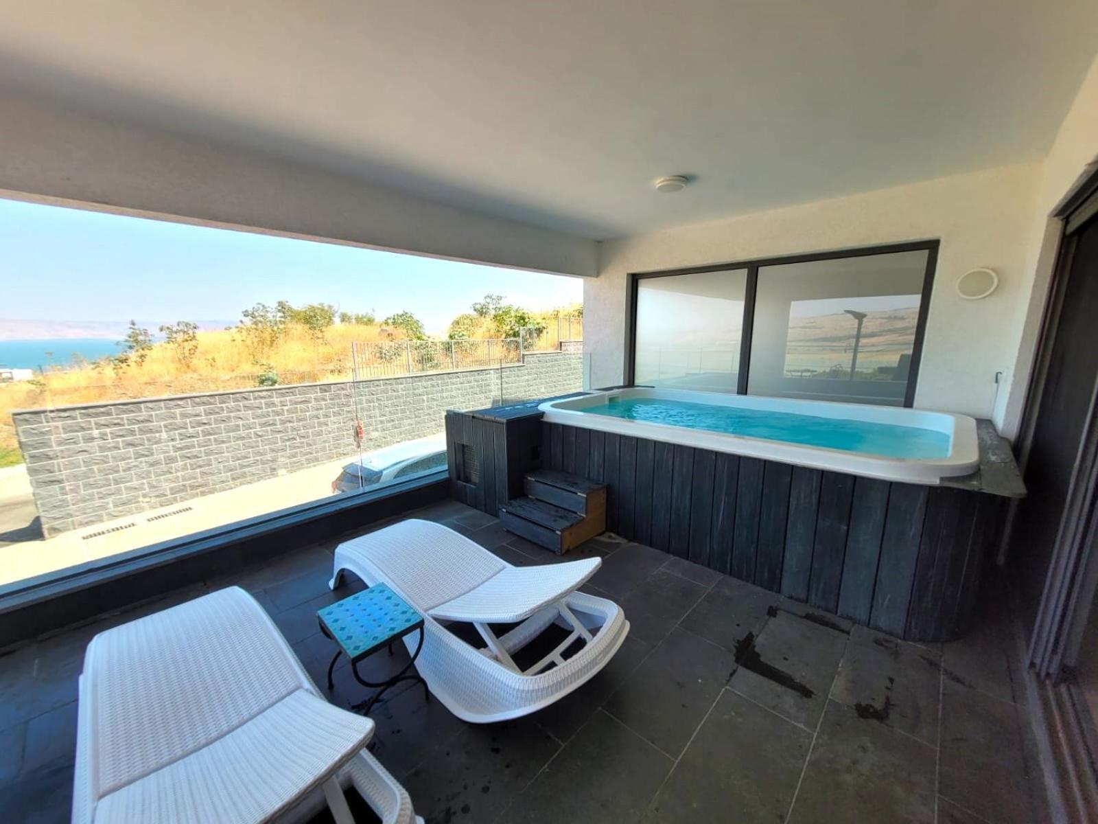 Yalarent C Kinneret Hotel Apartments Migdal Exteriör bild